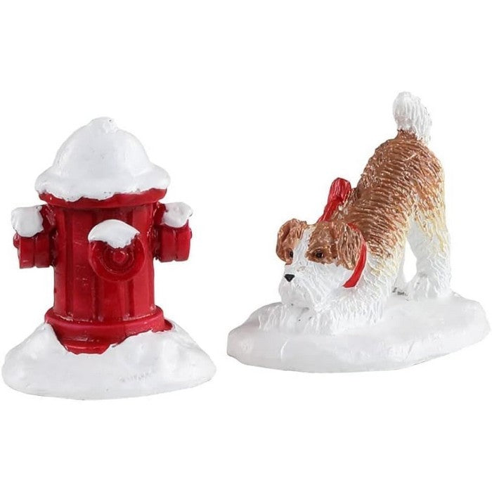 Idrante Innevato con Cane per villaggio natalizio