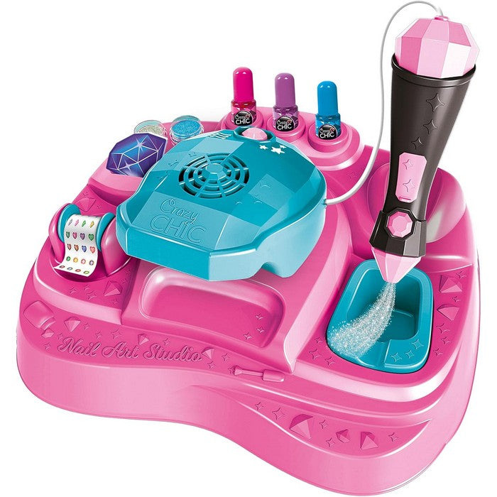 Crazy Chic Fashion Nail Art