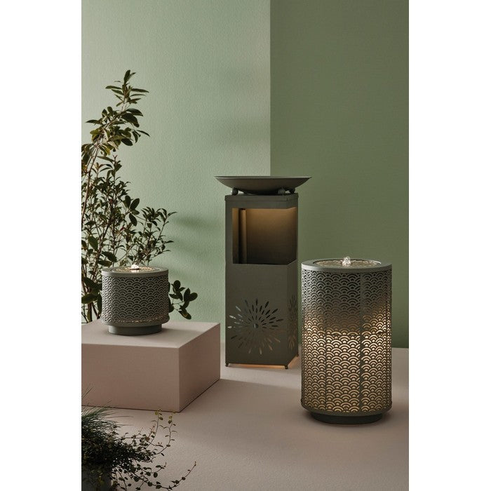 Fontana cilindrica con LED in metallo alta - Akira - BIZZOTTO - 66149277106554