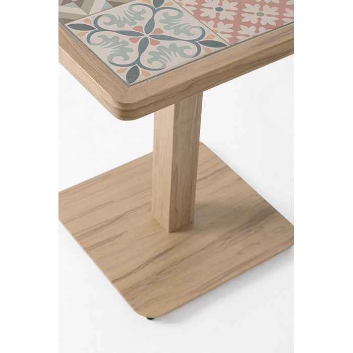 Tavolo quadrato in alluminio effetto legno, con mattonelle in porcellana 73x73 cm - Kalimera
