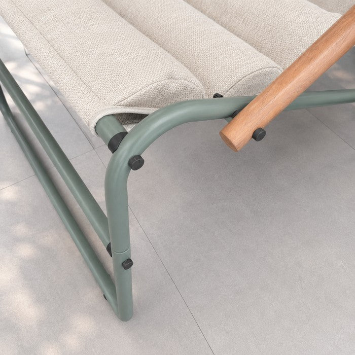 Set da giardino moderno in metallo con 2 poltrone imbottite e tavolino - Essential