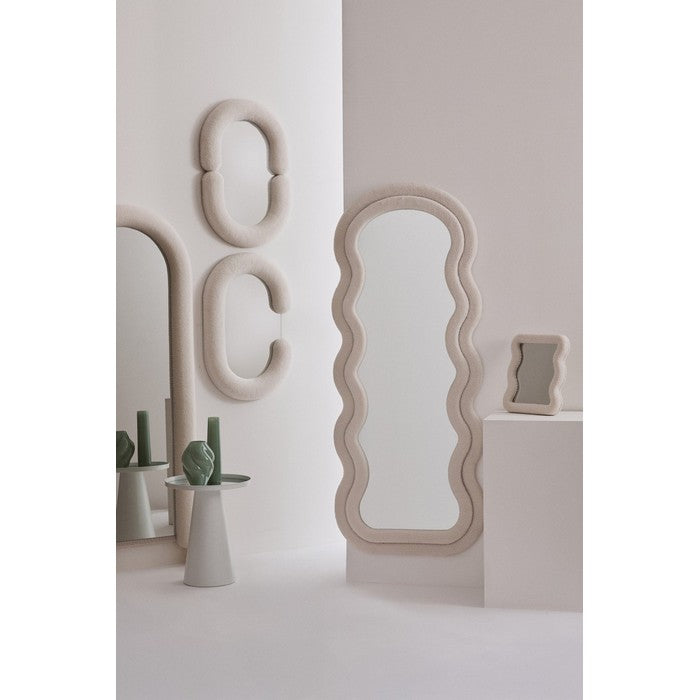 Specchio da parete con cornice bouclè 70x170 cm - Kyrel