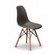 Sedia scandinava con gambe in legno - Turn