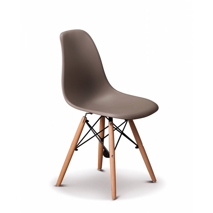 Sedia scandinava con gambe in legno - Turn