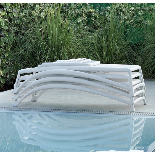 Lettino da giardino in resina con schienale reclinabile - Atlantico - NARDI SPA - 34273155285208