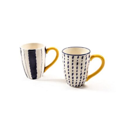 MUG PESCE IN CERAMICA - Mug tazza realizzata in ceramica con finiture assortite. Dimensioni 13x9x11h cm.