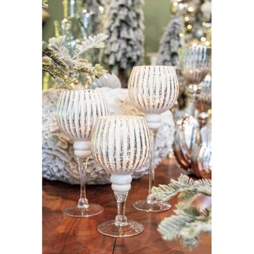 Calice porta candela natalizio in vetro argento - Sheila - Il Natale è la festa più attesa dell'anno. Per questo motivo ador