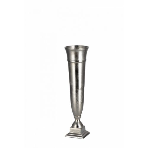 Vaso in metallo - Vaso realizzato in metallo. Design unico nel suo genere ideale da inserire in qualsiasi ambiente all'inter
